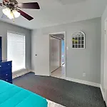 Palms At Cove View 1704 - Glowing Fun