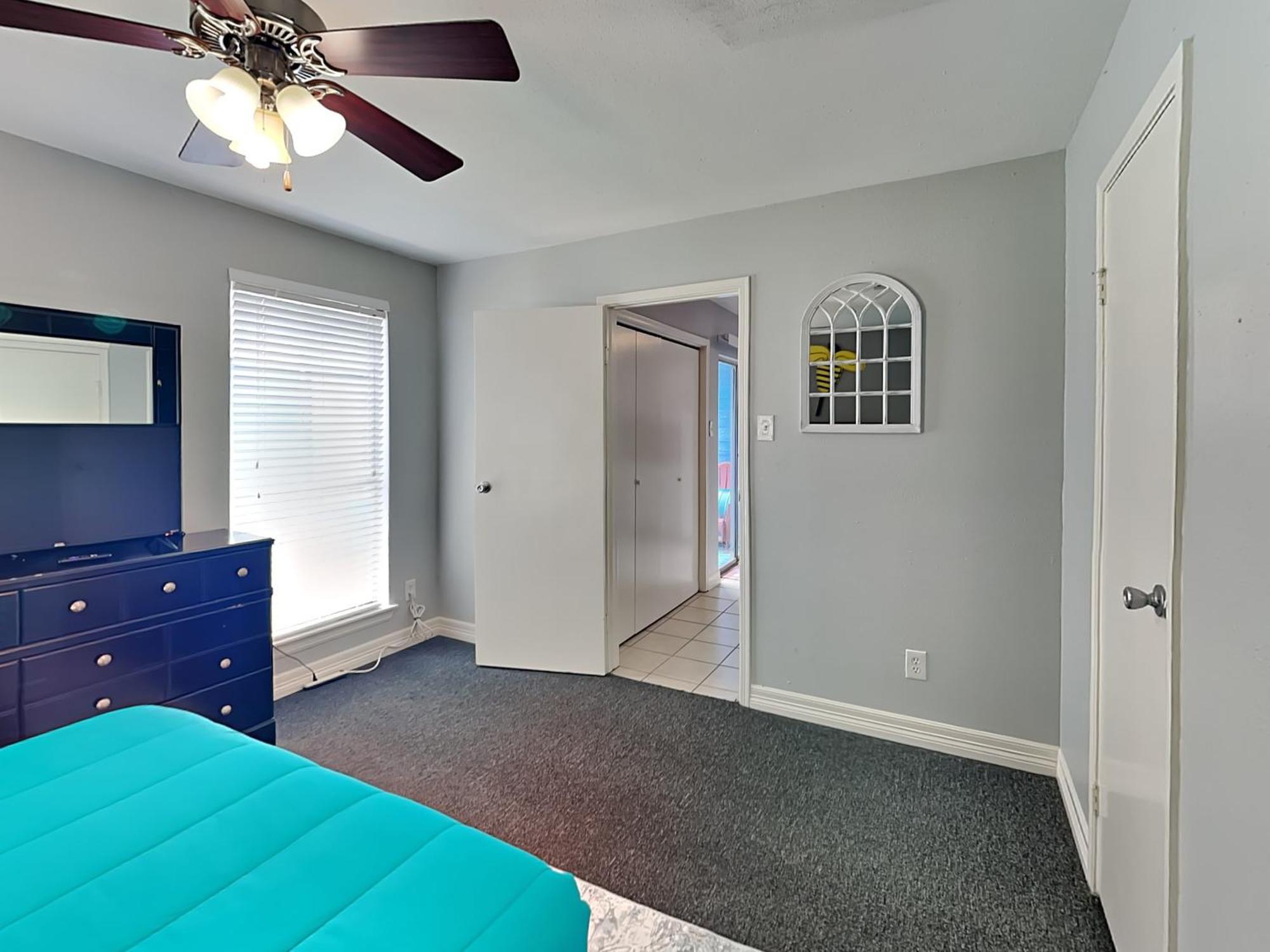 Palms At Cove View 1704 - Glowing Fun Apartment